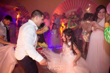 64-cartagena-wedding-reception-crazy hour