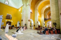 17-cartagena-colombia-wedding-ceremony-church